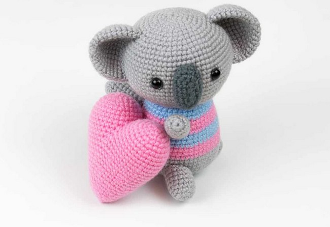 Crochet Koala With Heart Free Pattern