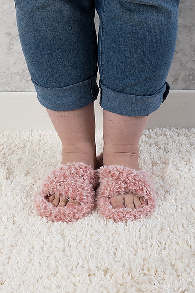 Crochet Tickled Pink Slippers Pattern