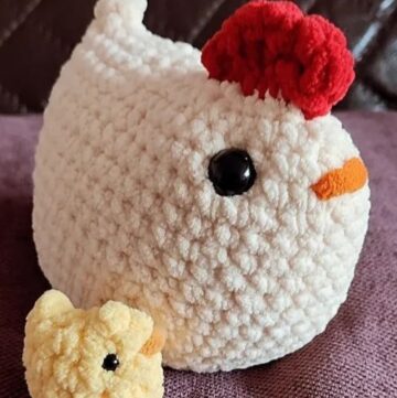 Crochet Mama Chicken Amigurumi Pattern