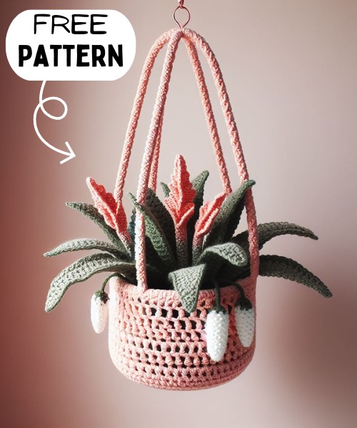 Free Crochet Rhea Plant Hanger Pattern