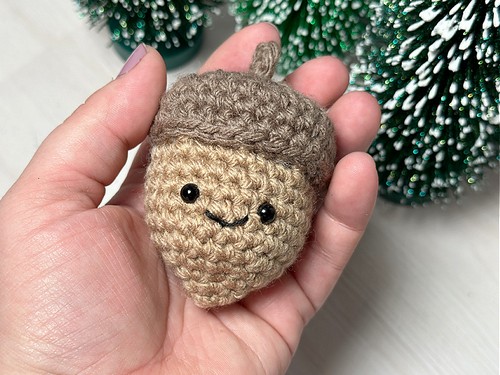 Tiny Acorn