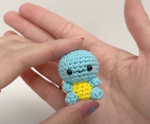 Tiny Squirtle Amigurumi Crochet
