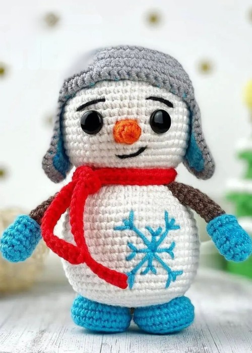 Crochet Snowmen Pattern