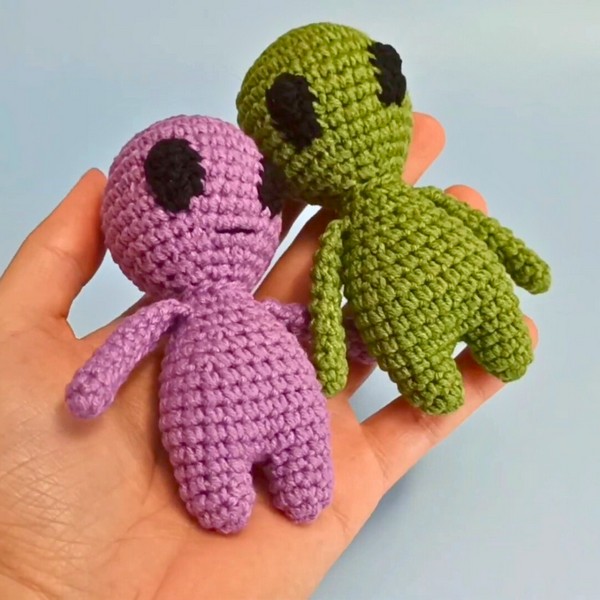 Crochet Mini Alien Amigurumi Pattern For Fantasy Lovers All Crafts