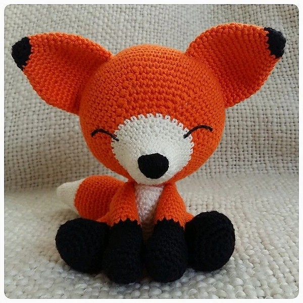 Crochet Sleepy Fox Amigurumi