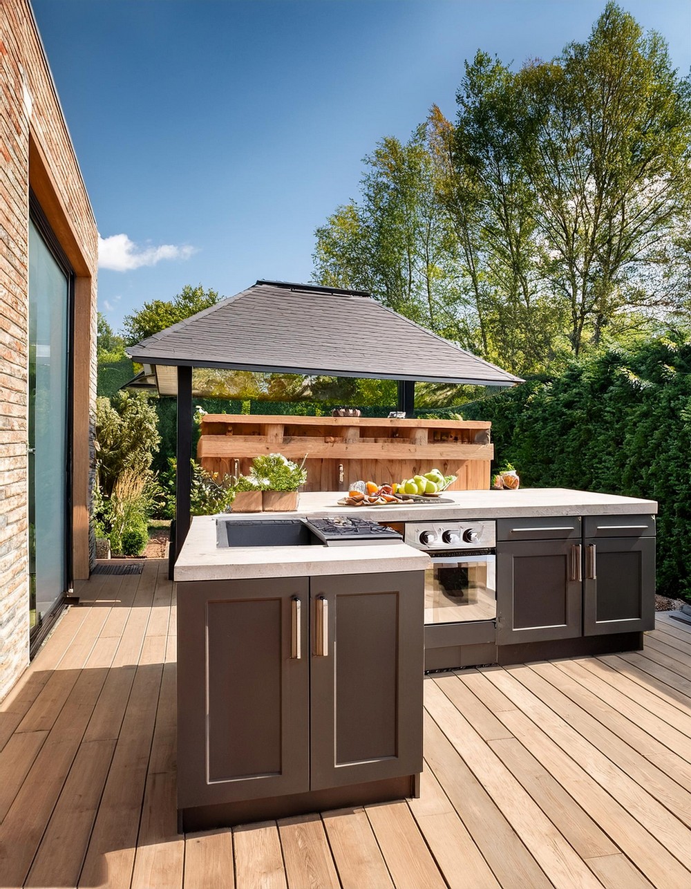 Outdoor Kitchen Delight