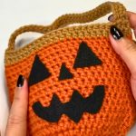 Crochet Pumpkin Treat Bag Pattern (1)