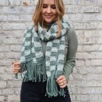 Crochet Simple Checkered Scarf Pattern (1)